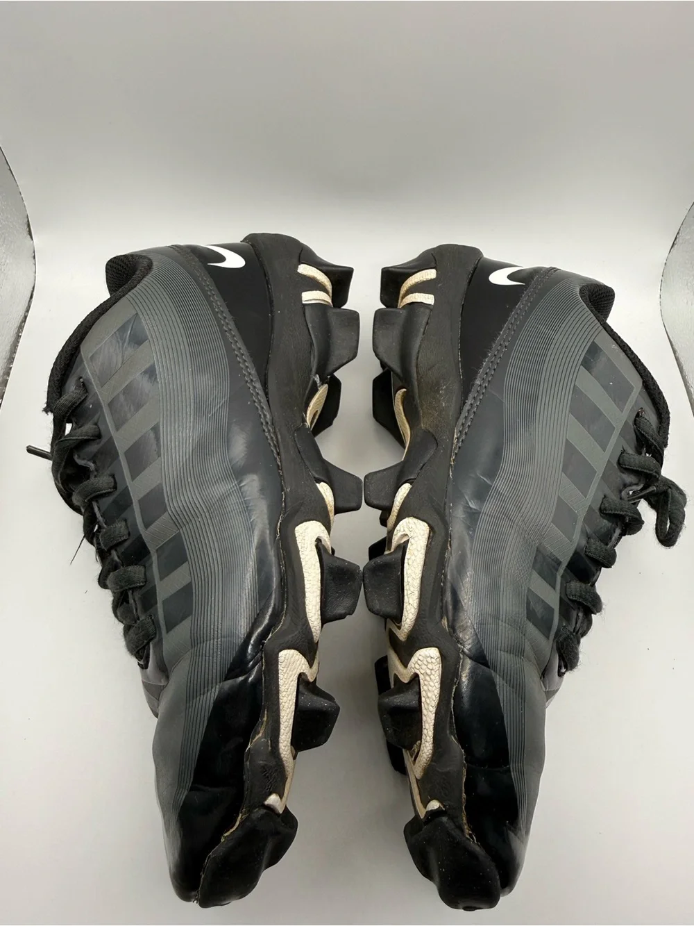 Nike Vapor Edge Shark Athletic Cleats Youth 2Y Football/Baseball Cleats